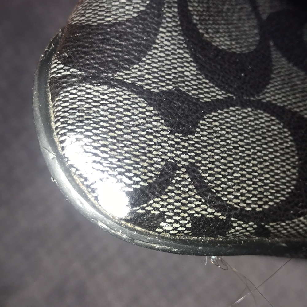 Gotham slim crossbody Coach Purse in Signature Print (Damaged) - Picture 5 of 16